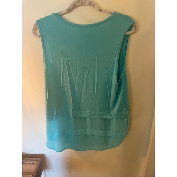 Michael Kors Sleeveless Blouse (SZ L) - Picture 4 of 5